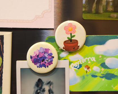 Round Potted Plant Pup Magnet