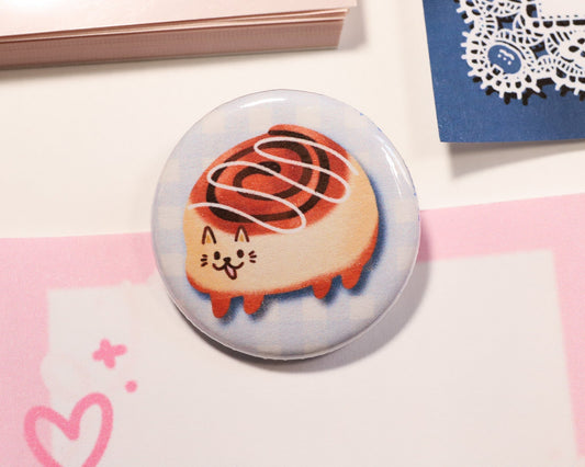 Cinnamon Roll Cat Magnet - 9 to Collect